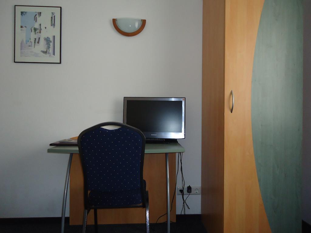 Hotel Central Oberursel Ruang foto